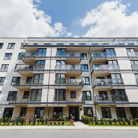 Apartment Podgorze Golden Oriole Cracow By Renters